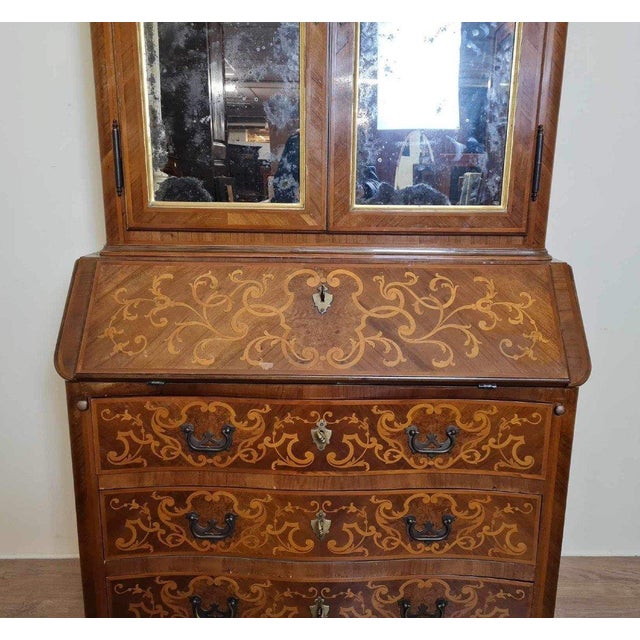 Louis XV Style Curved Cabinet with Secretary in Walnut and Marquetry For Sale - Image 4 of 7
