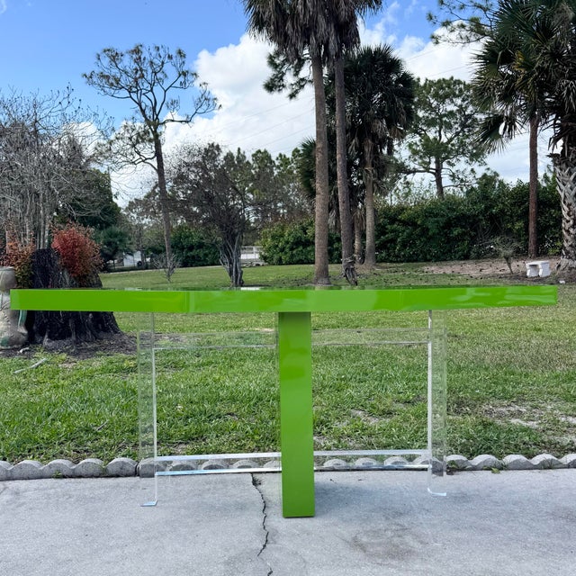 Postmodern Lime Green Lacquer Laminate and Lucite Console Table For Sale - Image 4 of 12
