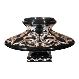 Late 20th Century Mother of Pearl and Black Lacquer Decorative Vase For Sale