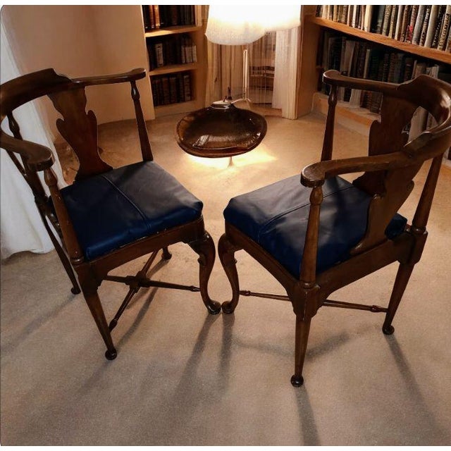 1950s 1950s Queen Anne Corner Chairs With Leather Upholstery by Hickory Chairs For Sale - Image 5 of 9