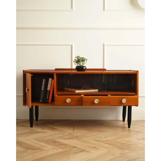 Wood Small Vintage TV Unit from Vilniaus Baldų Kombinatas, 1965 For Sale - Image 7 of 11
