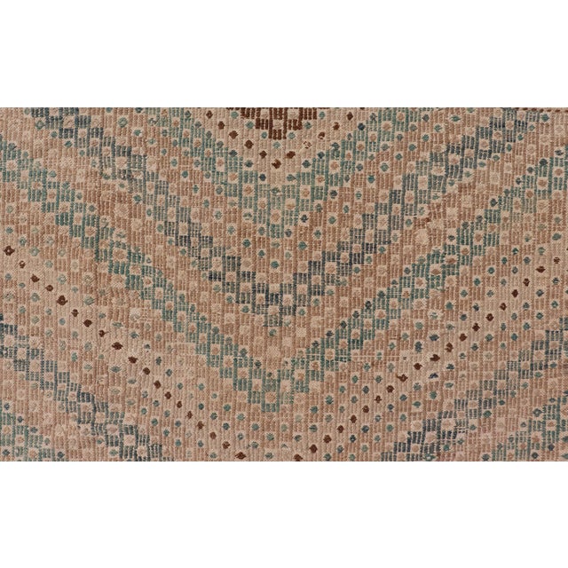 Diamond Design Vintage Turkish Embroidered Kilim in Tan, Cream, and Light Green For Sale - Image 11 of 13