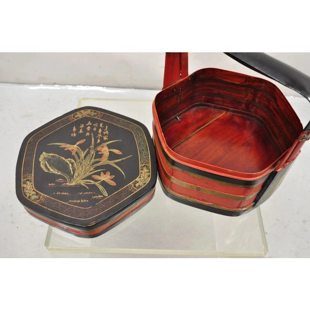 Mid 20th Century Vintage Chinese Black & Red Lacquer Floral Painted Lidded Wooden Tea Caddy Box For Sale - Image 5 of 11