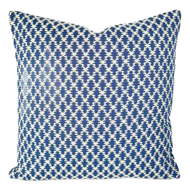 Brunschwig & Fils Lattice Figured Texture in Canton Blue Pillow Cover - Blue and White Lattice Pattern Cushion Case For Sale
