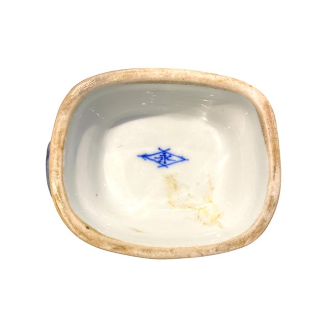 Early 20th Century (Late Meiji/Early Taishō Period) Japanese Porcelain Crayfish Vase For Sale - Image 13 of 14