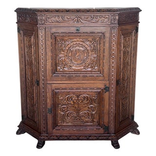 Spanish Baroque Cabinet Bar in Carved Walnut, 1910s For Sale