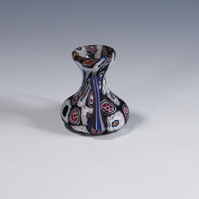 Mid-Century Modern Antique Millefiori Vase in Violet and White With Handles, Fratelli Toso Murano Ca. 1900s For Sale - Image 3 of 6