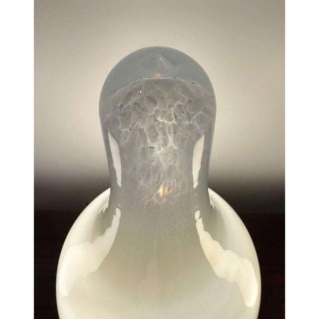 Mid-Century Modern Hand-Blown White Murano Glass Lamps, 1968, Set of 3 For Sale - Image 4 of 12