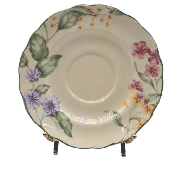 Late 20th Century Late 20th Century Jessica McClintock Westbury Court Christina Floral Cups & Saucers, Set of 5 For Sale - Image 5 of 16