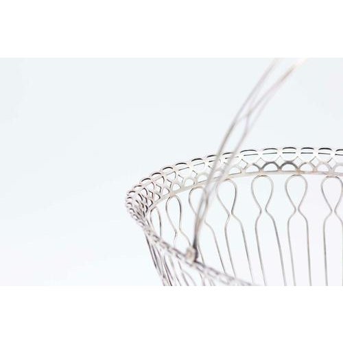 Basket-Shaped Fruit Bowl in Silver Wire For Sale - Image 3 of 5
