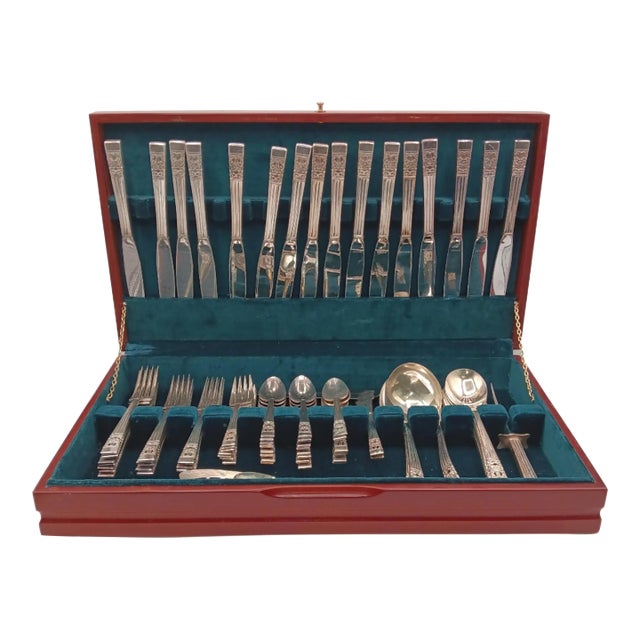 Vintage Oneida Coronation Silverplate Flatware Set - 81 Piece For Sale