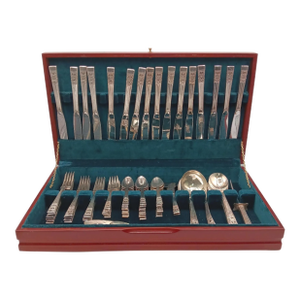 Vintage Oneida Coronation Silverplate Flatware Set - 81 Piece
