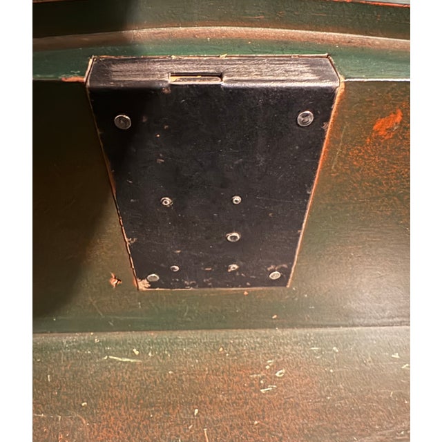 Late 20th Century Commode in the Style of a Louis XV Lyonnaise Commode For Sale - Image 15 of 17