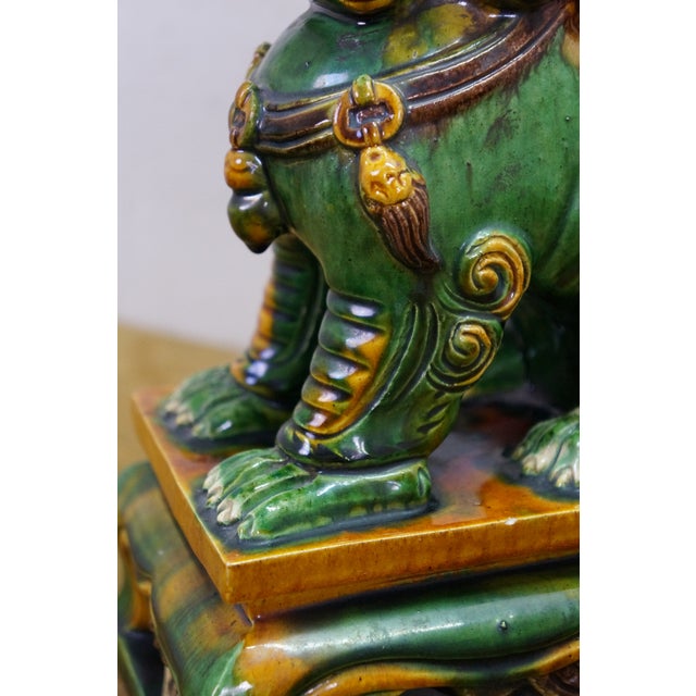 Green 2 Chinese Green Sancai Glazed Porcelain Foo Dog Guardian Lion Statues 12" For Sale - Image 8 of 18