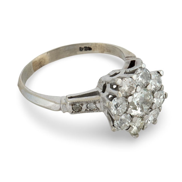 1940s 1940s Retro Diamond 18k White Gold Cluster Ring, Size 5.75 For Sale - Image 5 of 6