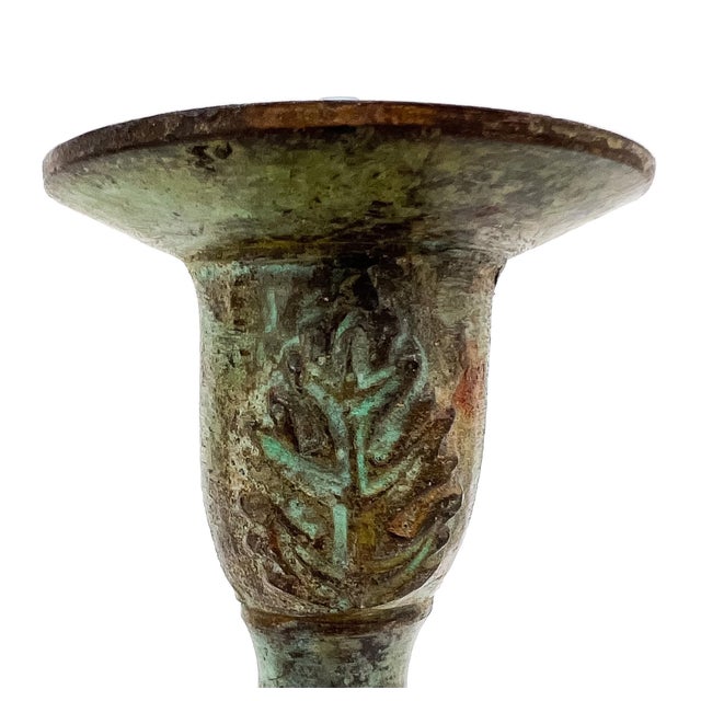Chapman Manufacturing Company Pair of Vintage Verdigris Patinated Brass Candlesticks With Foliate Motifs – Rustic European / Old World For Sale - Image 4 of 9