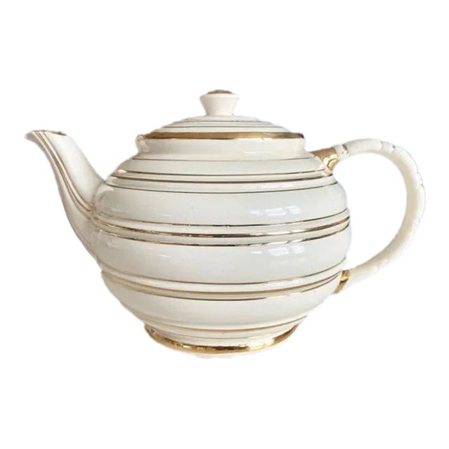 Vintage Sadler Horizontal Gold Ribbed Design in Ivory White 1947 Teapot For Sale