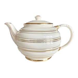 Vintage Sadler Horizontal Gold Ribbed Design in Ivory White 1947 Teapot