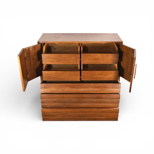 American of Martinsville Dania Highboy Dresser With Doors, C. 1960s For Sale In New York - Image 6 of 12