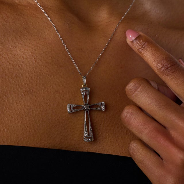 1920s 1920s Art Deco Diamond 14k Yellow Gold and Platinum Cross Pendant Necklace For Sale - Image 5 of 6