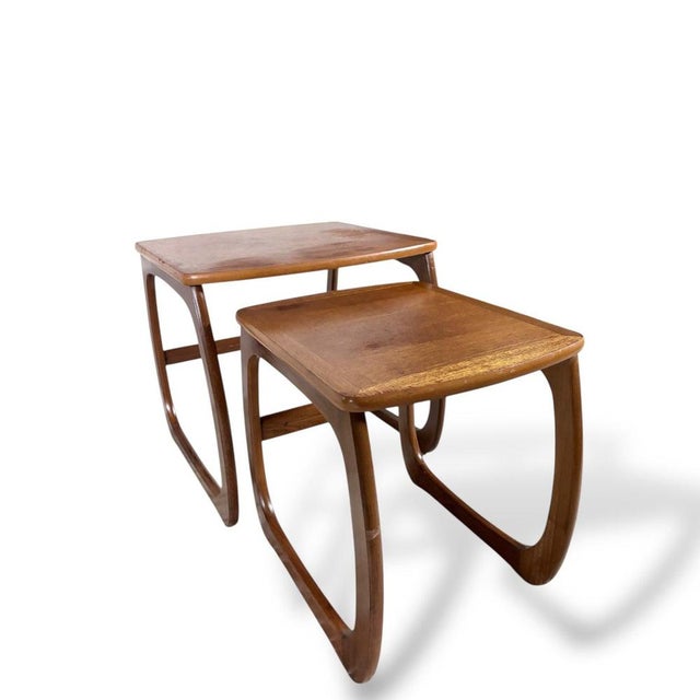 Mid-Century Curved Teak Nesting Tables from Nathan, Set of 2 For Sale - Image 5 of 7