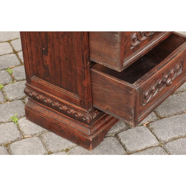 Petite Italian Walnut 1840s Commode with Three Drawers and Guilloche Motifs For Sale - Image 11 of 12