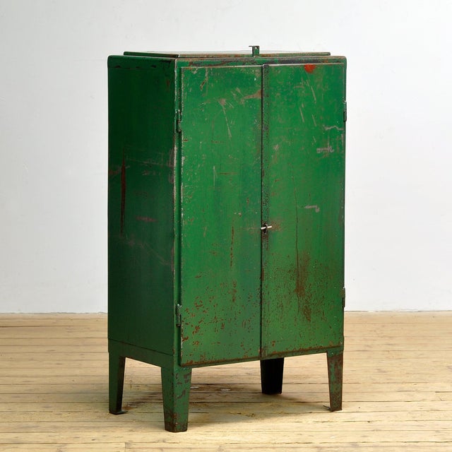 Industrial Vintage Industrial Cabinet in Iron, 1970s For Sale - Image 3 of 16