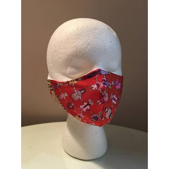 Red Hermes Vintage Handmade Donner La Main Silk Scarf Masque For Sale - Image 8 of 8