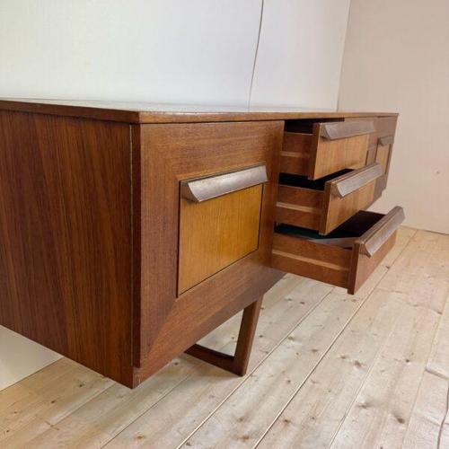 Vintage English Teak Sideboard, 1960 For Sale - Image 4 of 5