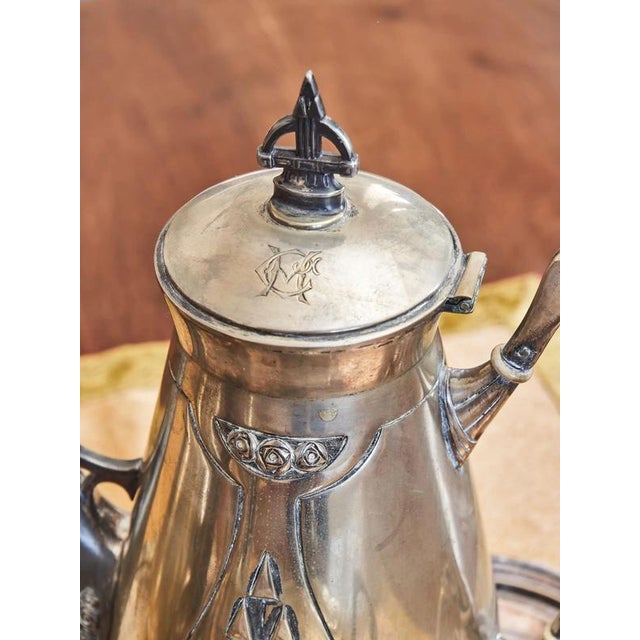 This elegant Art Nouveau tea and coffee set dates from the early 20th century and is an excellent example of the...