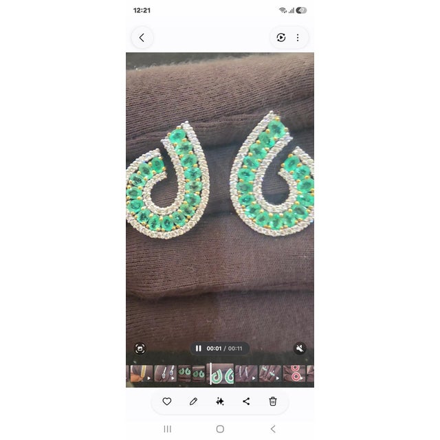 Emerald 18k Gold Emerald and Diamond Stud Earrings, 2.18ct Diamonds For Sale - Image 8 of 8