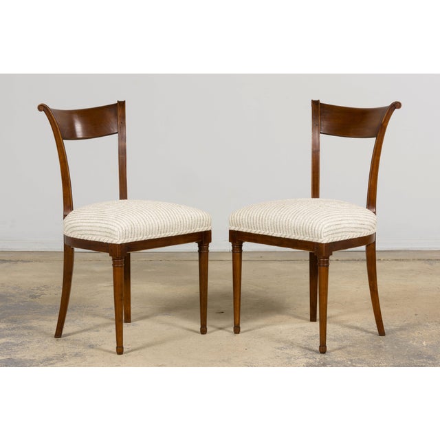 Wood Set of 8 French Directoire Walnut Dining Chairs, Early 19th Century For Sale - Image 7 of 18