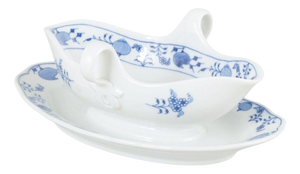 Zwiebelmuster Porcelain Sauce Boat with Attached Stand from Meissen, Early 20th Century
