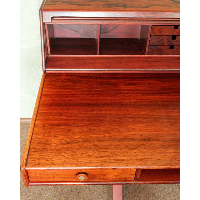 Wood Model 530 Desk by Gianfranco Frattini for Bernini, Italy, 1957 For Sale - Image 7 of 17