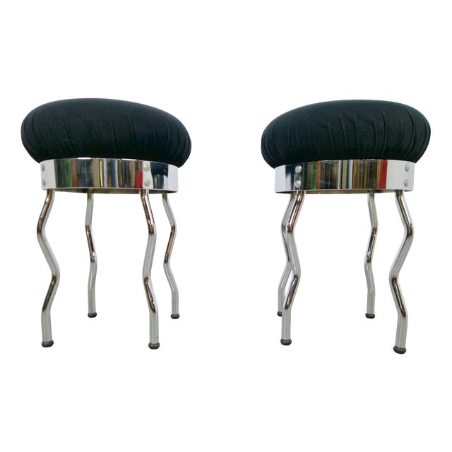 Vintage Uri Stools with Waved Chrome Legs and Black Seats by Per Ivar Ledang for Ikea, 1995, Set of 2 For Sale