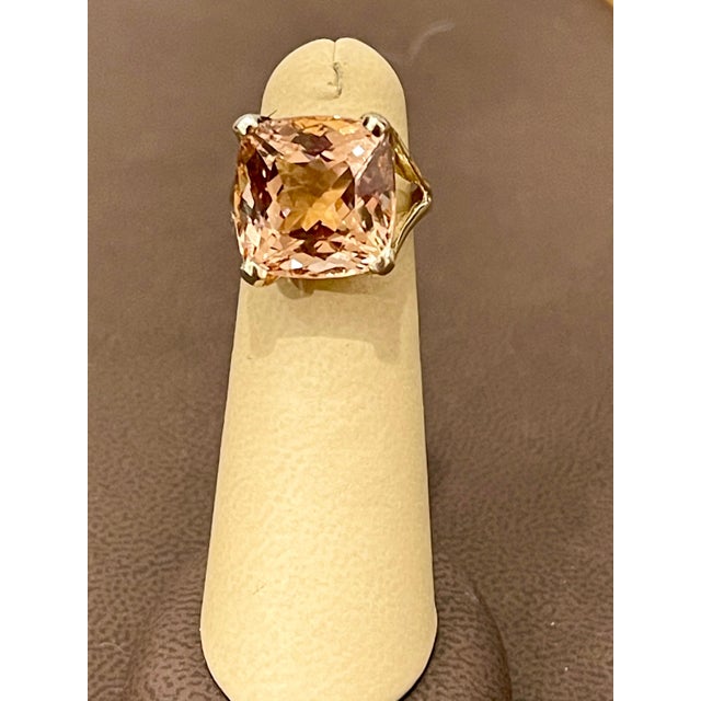 16 Carat Cushion Shape Morganite Cocktail Ring 14 Karat Yellow Gold Estate For Sale - Image 18 of 18