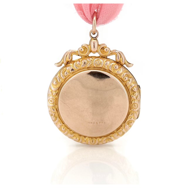 Antique Pearl & Garnet Celestial Star Locket, 9kt Back and Front For Sale In Los Angeles - Image 6 of 9