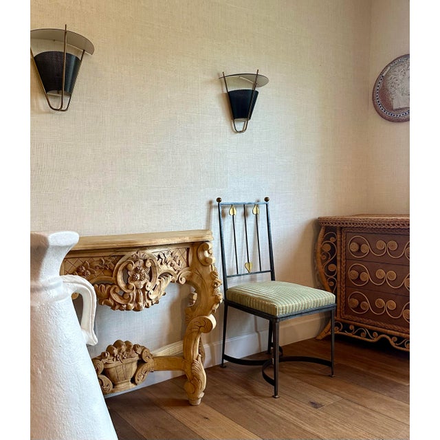 Fabulous Mid-Century hand-forged iron side chairs in the Manner of Gio Ponti and Tomaso Buzzi surrealist arrow motifs. Re-...