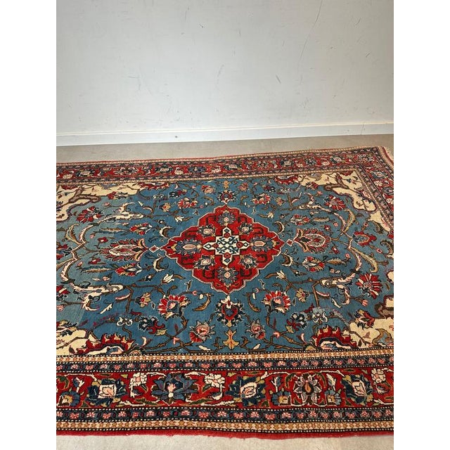 Hand-Knotted Blue Field Rug with Floral Medallion For Sale - Image 3 of 7