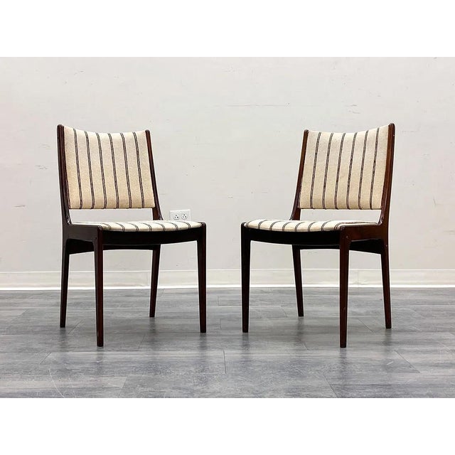 Uldum Møbelfabrik 4 Danish Johannes Andersen Rosewood Dining Chairs by Uldum Mobelfabrik For Sale - Image 4 of 13