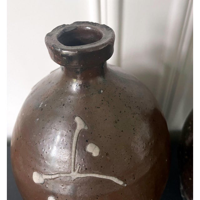 Collection of Four Japanese Tanba Tokkuri Sake Bottles For Sale - Image 9 of 18