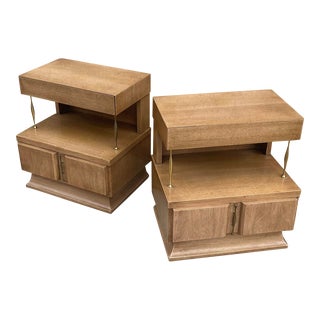 1950s American of Martinsville Pair of Nightstands For Sale
