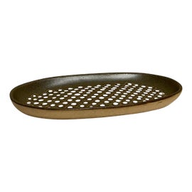 Example of Marshall Studios Serveware