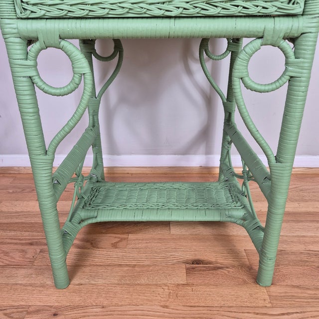 Heywood-Wakefield 1970s Celery Green Painted Wicker Night Stand End Table W/ Drawer For Sale - Image 4 of 9