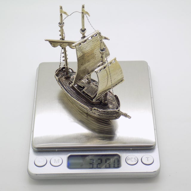 Vintage Italian Handmade Genuine Silver Galleon Sailing Ship Large Figurine, Made in Tuscany in 1991 For Sale - Image 12 of 13