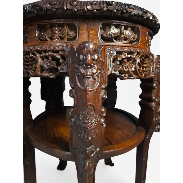 Early 19th Century Companion Pair of Late Qing Dynasty–Early Republic Era Cantonese Carved Hardwood Marble-Top Stands For Sale - Image 5 of 14