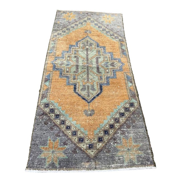 Turkish Yastik Rug 1'5" x 3'1" For Sale