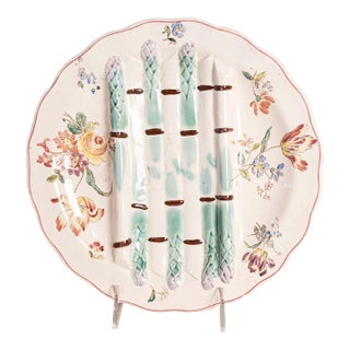 French Longchamp Pompadour Pattern Majolica Asparagus and Flower Plates For Sale
