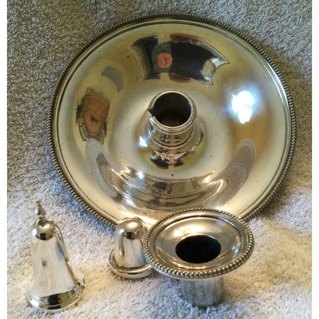 English Antique Elkington Silver Plate Chamberstick / Candle Holder With Snuffer Made in England For Sale - Image 3 of 9