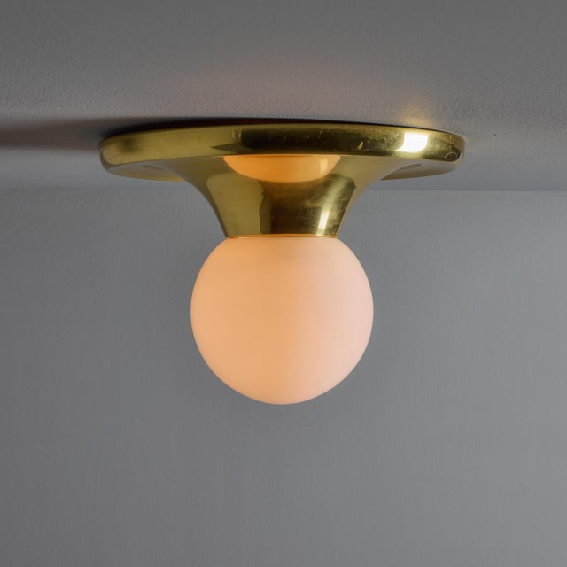 1960s 1960s Achille Castiglioni & Pier Giacomo 'Light Ball' Wall or Ceiling Lamp for Flos For Sale - Image 5 of 18